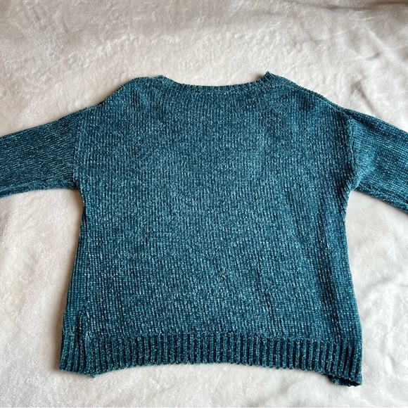 Charlotte Russe knit sweater, color teal, size medium - Picture 2 of 2